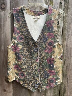 Vintage Floral & Leopard Print Vest